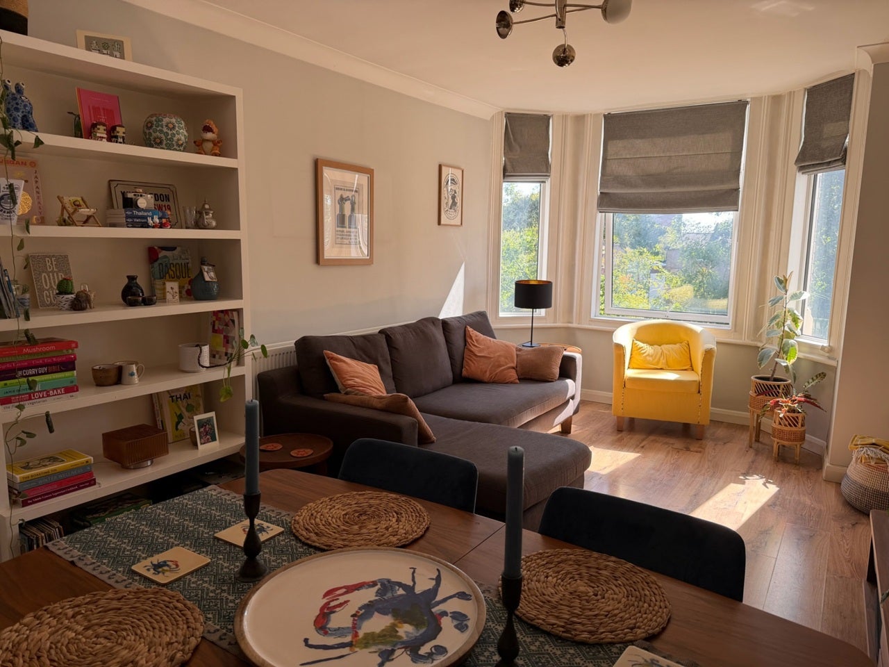Flat Maberley Crescent in Greater London