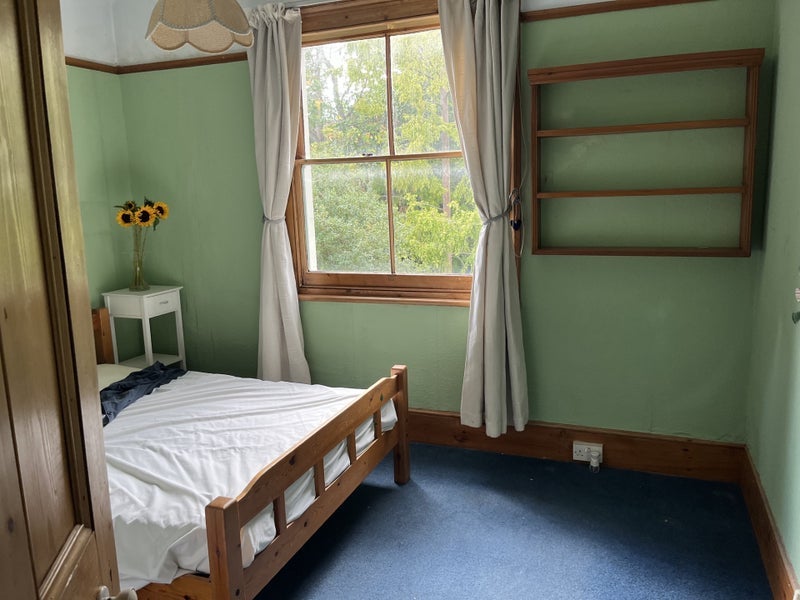 Room Blenheim Crescent in Greater London