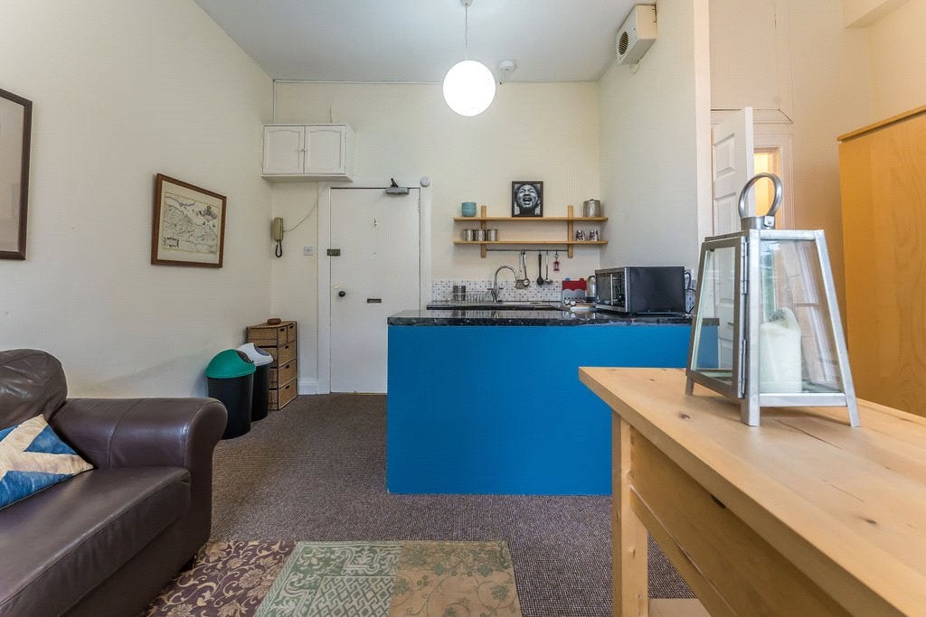 Flat Gayfield Square in City of Edinburgh