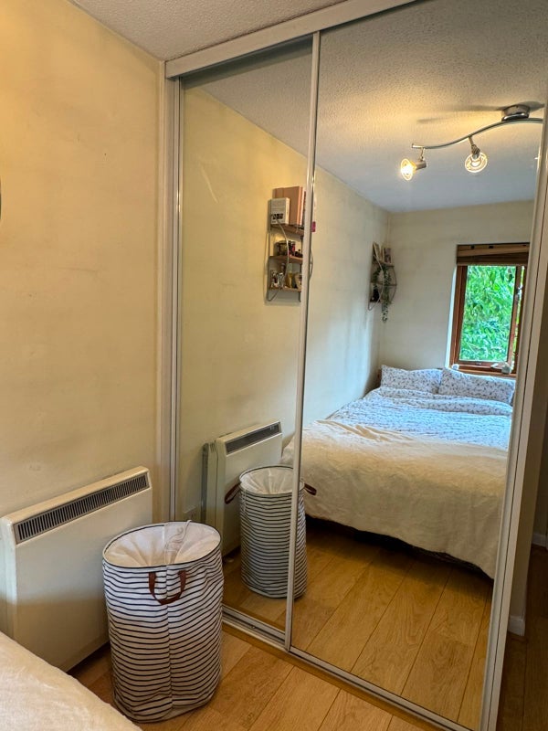Room Baltic Court in Greater London