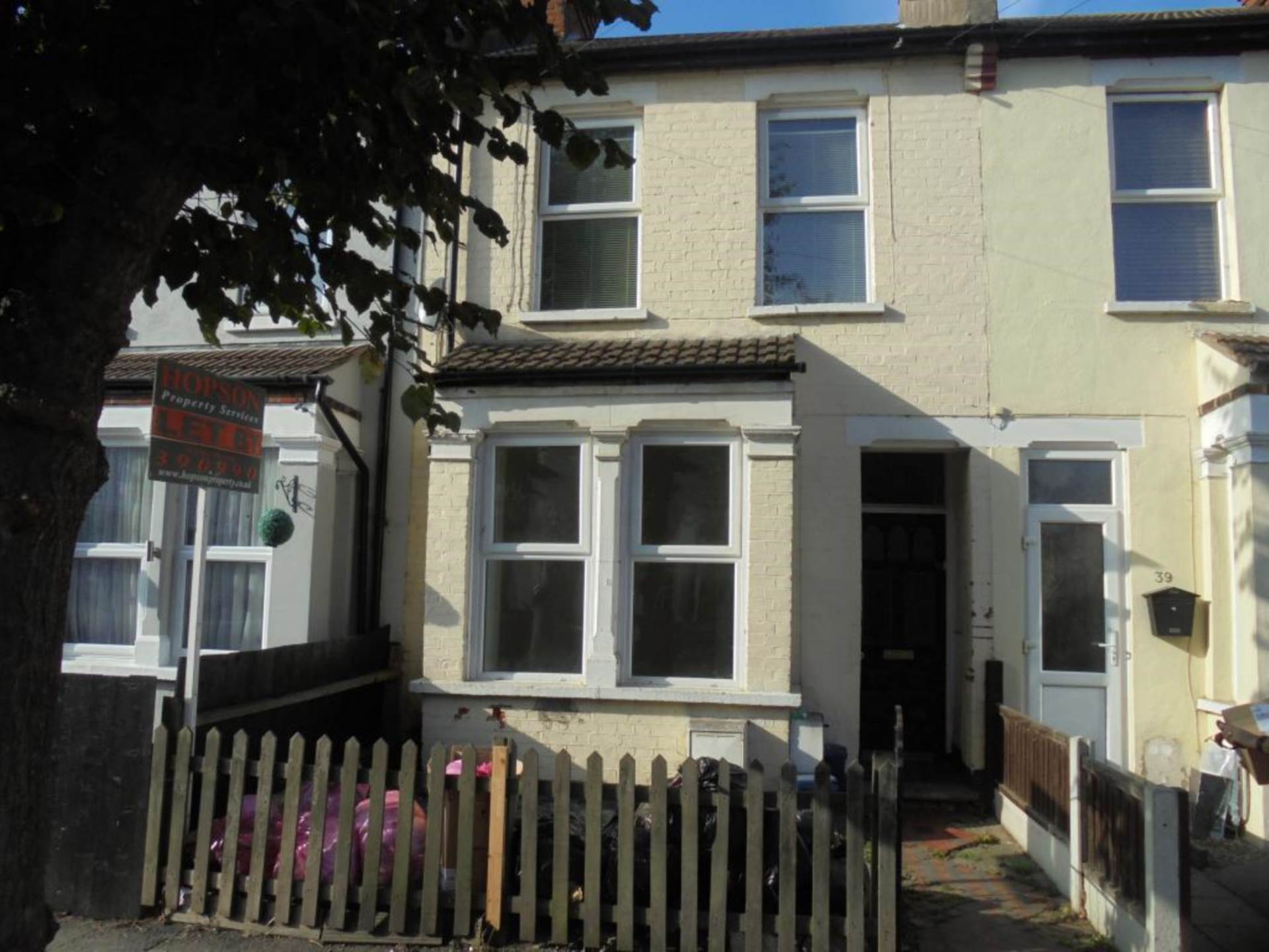 Flat Salisbury Avenue in Southend-on-Sea