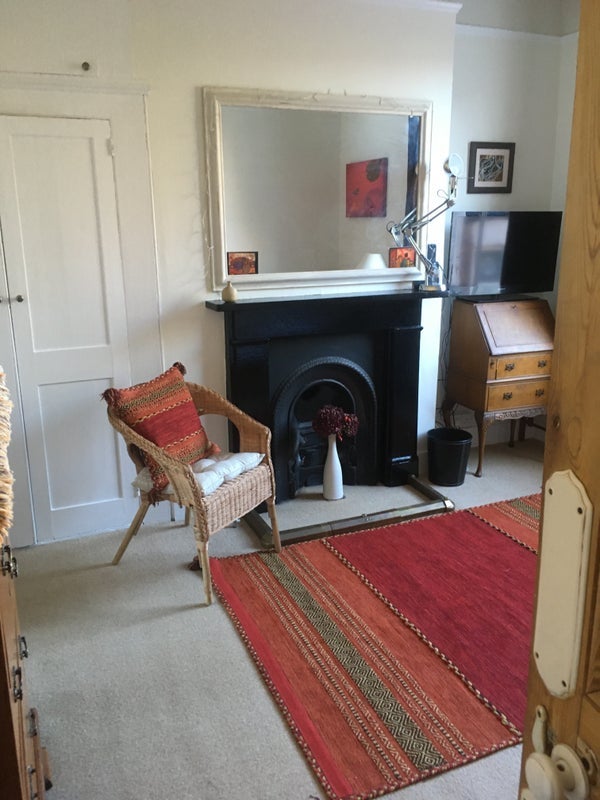 Room Parkhurst Road in Greater London