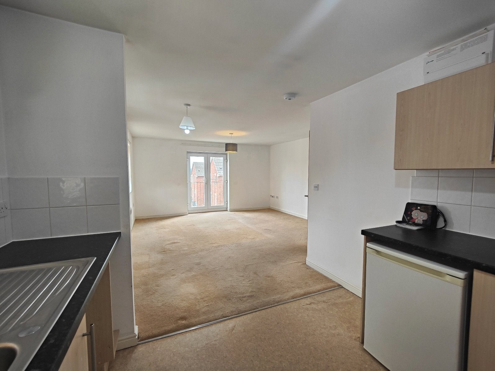 Flat Sunny Bank Walk in Kirklees