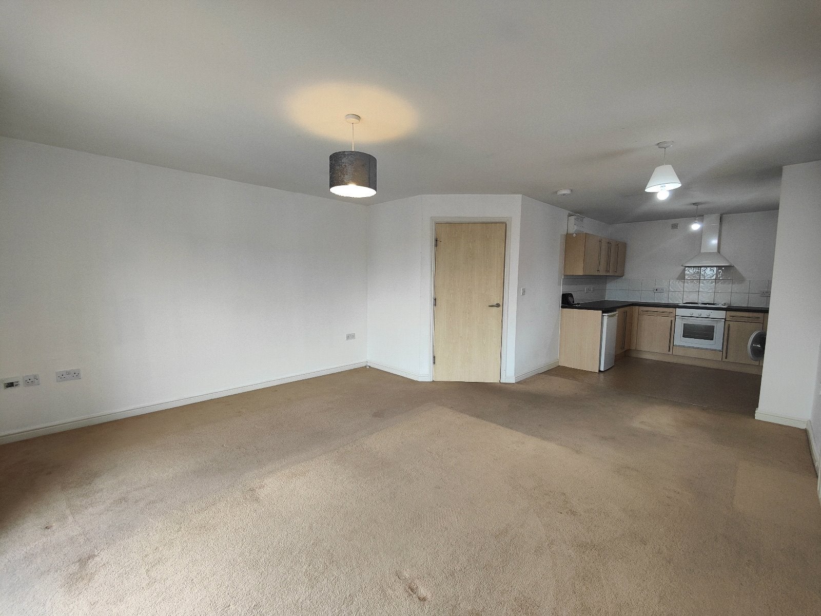 Flat Sunny Bank Walk in Kirklees