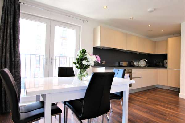 Flat Ordsall Lane in Salford