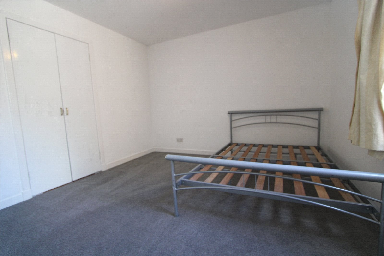 Flat Graham Place in Dundee