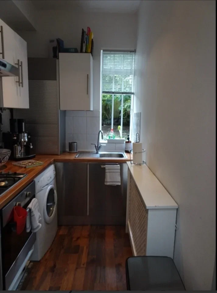 Flat Dartmouth Park Road in Greater London