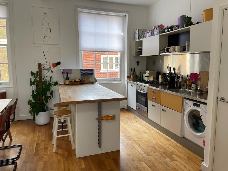 Room Chart Street in Greater London