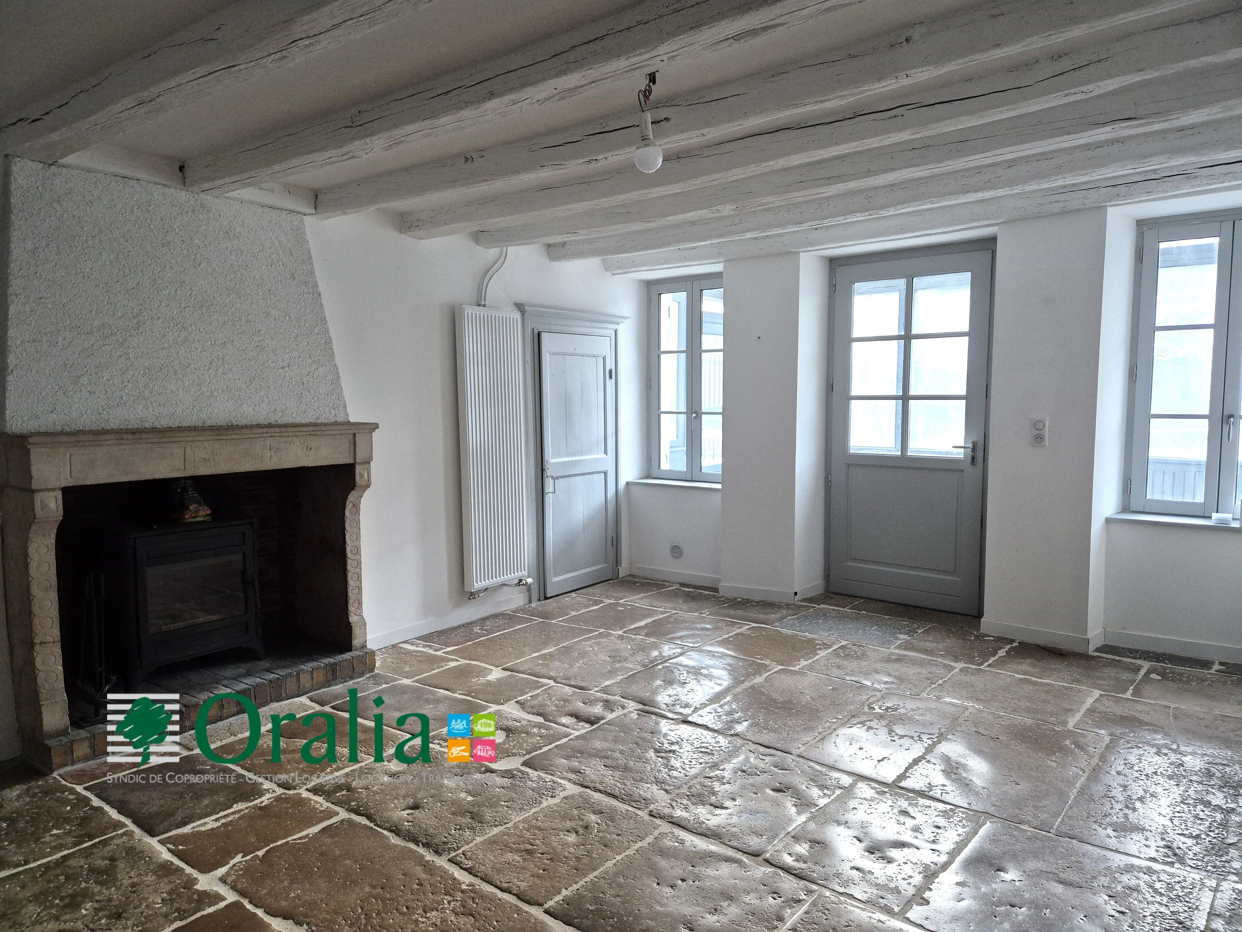 Maison Route de Troyes à Val-Suzon