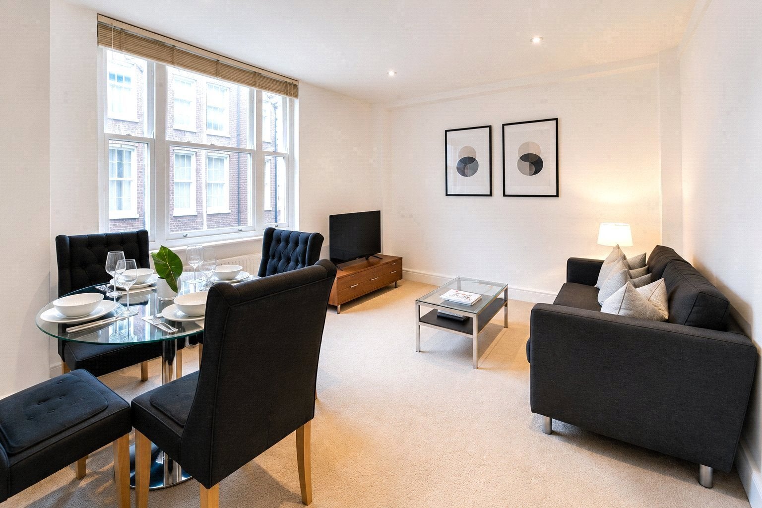 Flat Duke Street in City of Westminster
