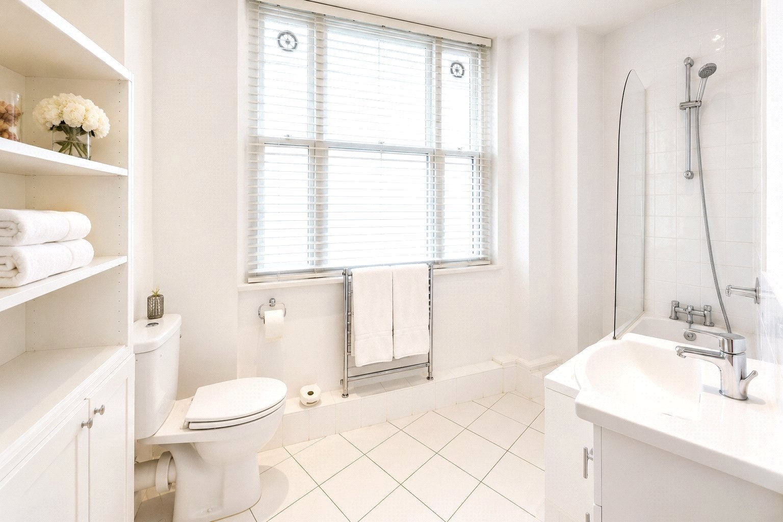 Flat Duke Street in City of Westminster