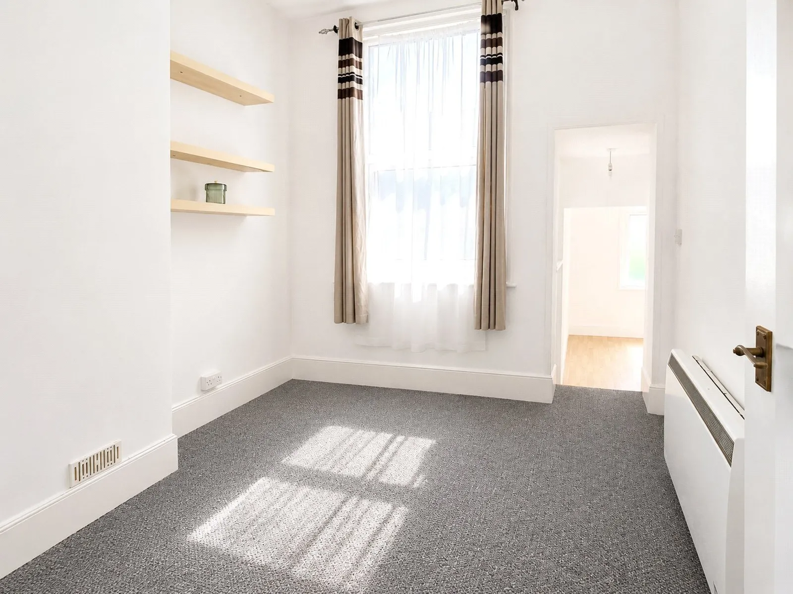 Flat Langney Road in Eastbourne