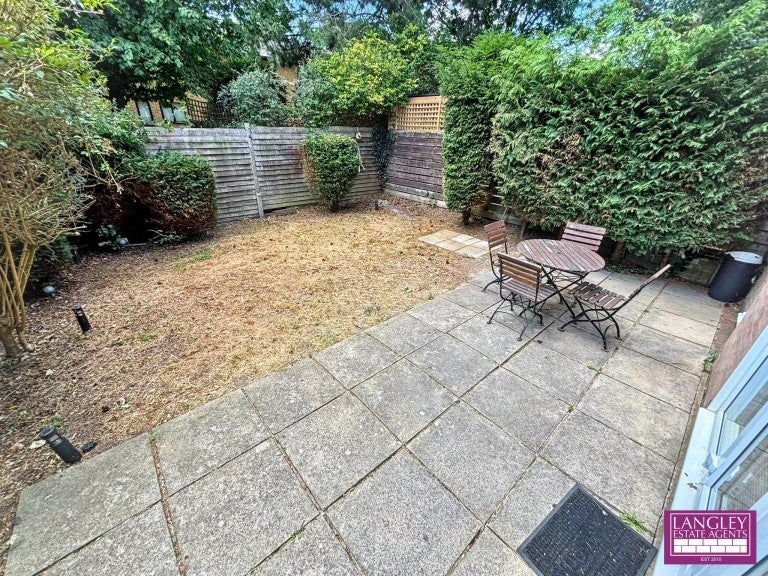 House Stambourne Way in Greater London