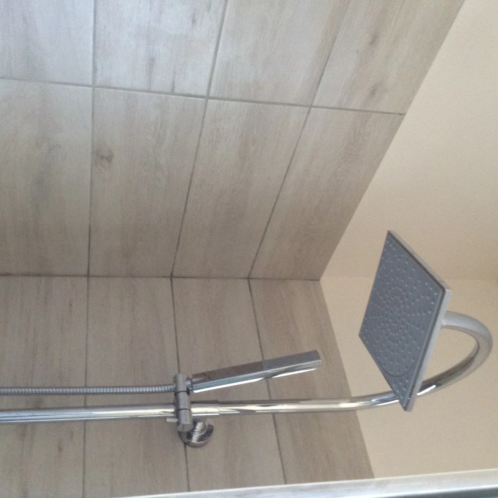 Room Rue de l'Égalité in Garrigues-Sainte-Eulalie