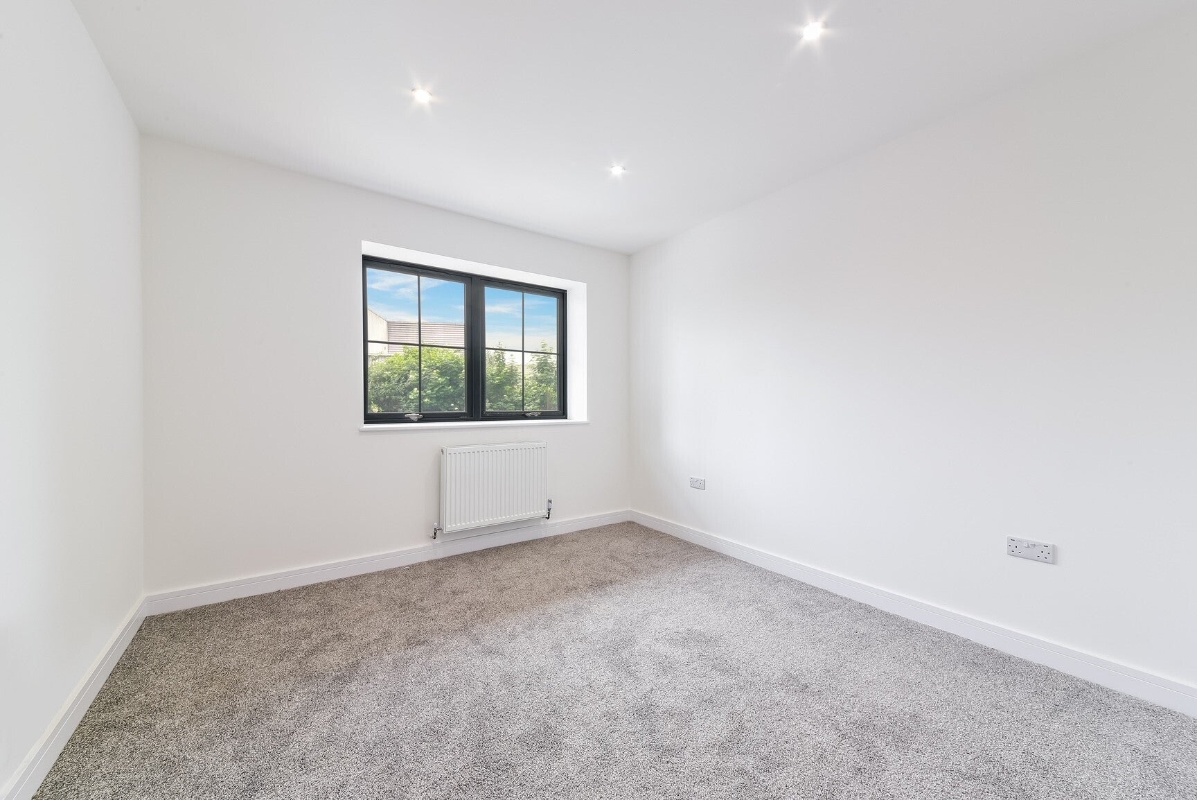 Flat Stafford Road in Greater London