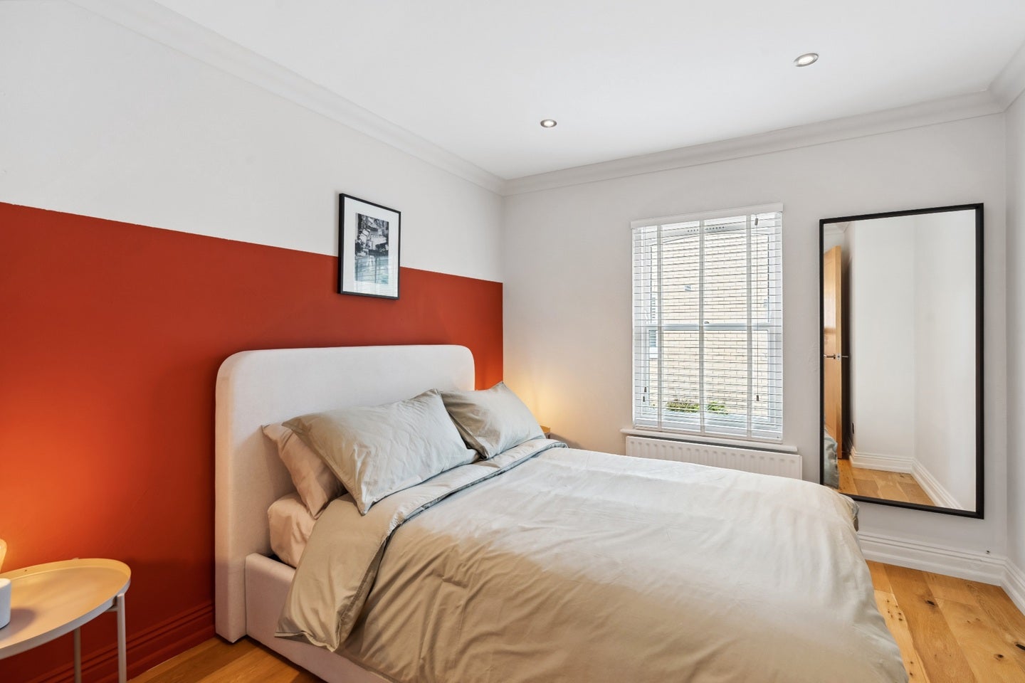 Flat Eaton Gardens in Portslade by Sea