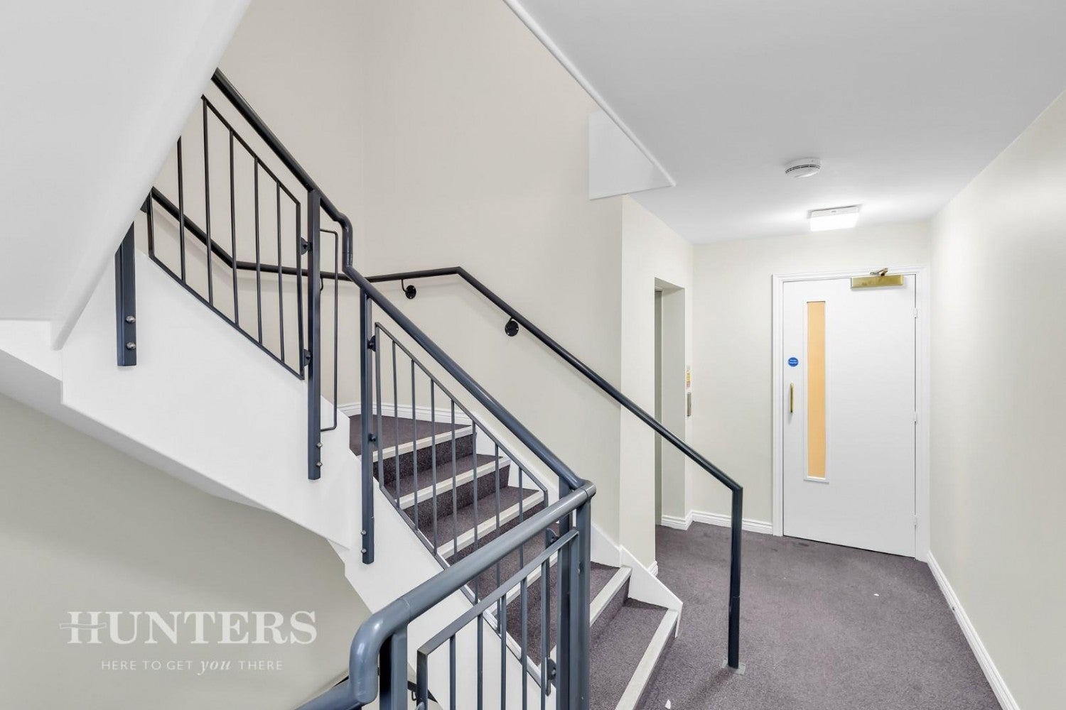 Flat Kilmaine Avenue in Manchester