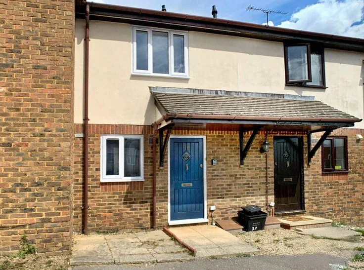 House Coleridge Close in Twyford