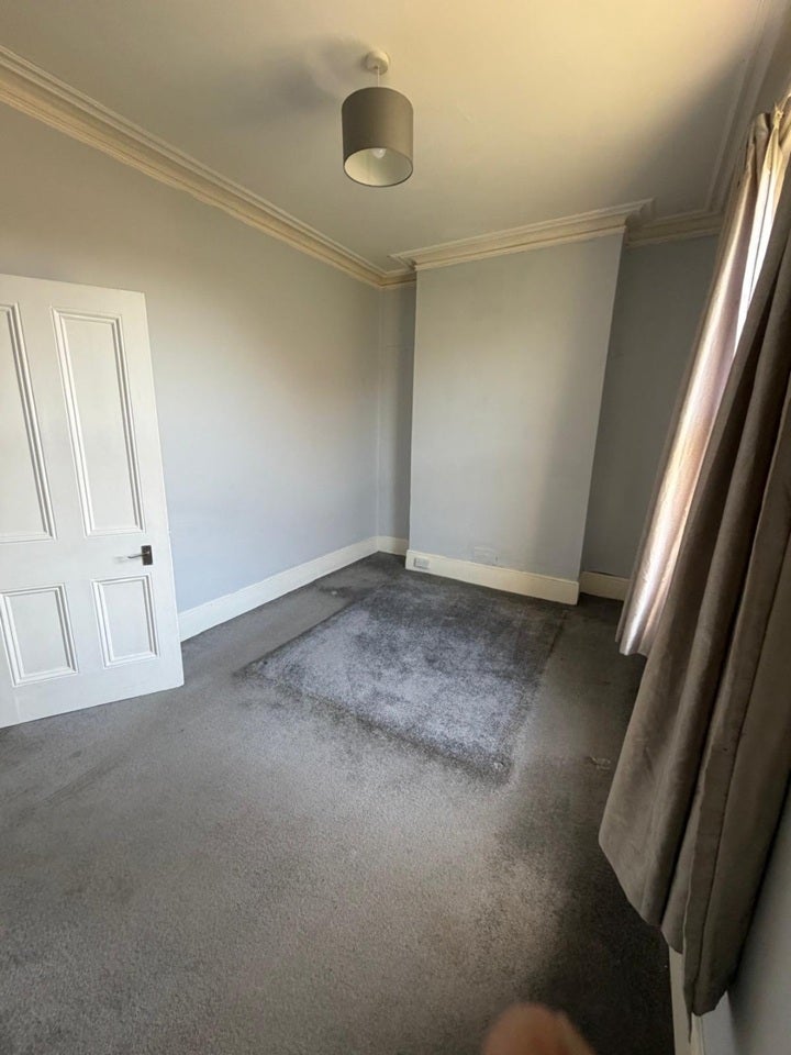 Flat Ashburnham Road in St Leonards