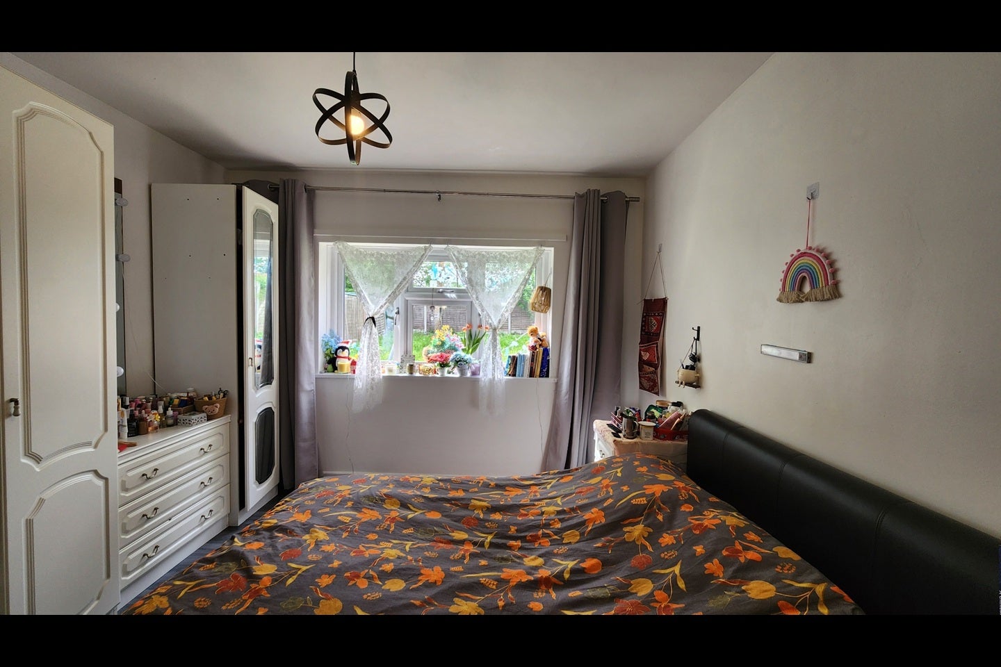 Flat Kemberton Road in Birmingham