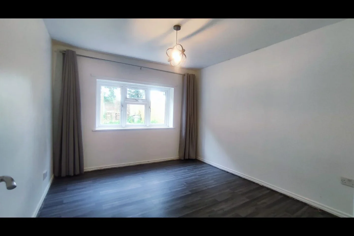 Flat Kemberton Road in Birmingham