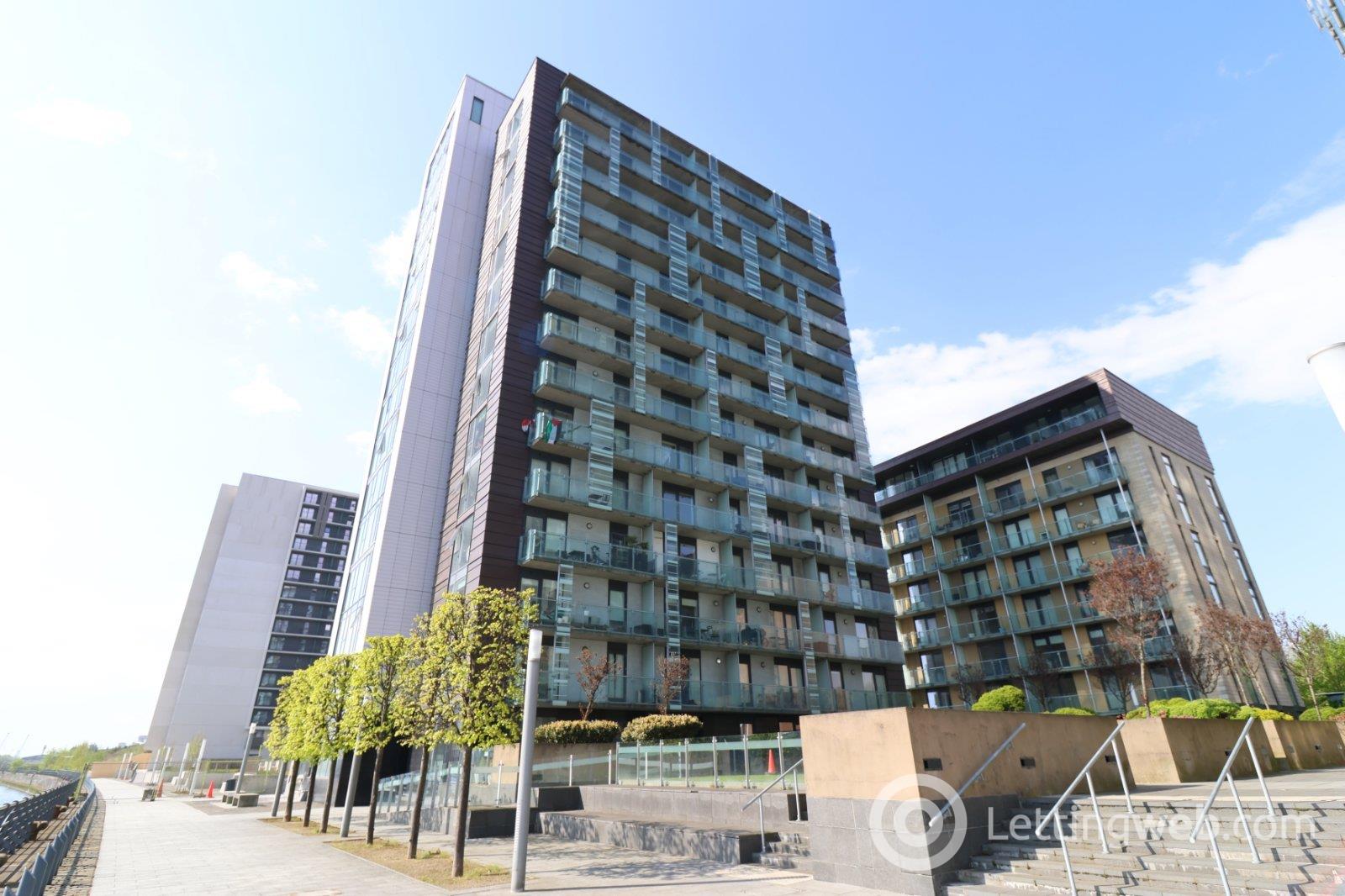 Flat Meadowside Quay Walk in Glasgow