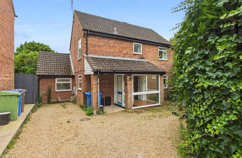 House Braithwait Close in Norwich