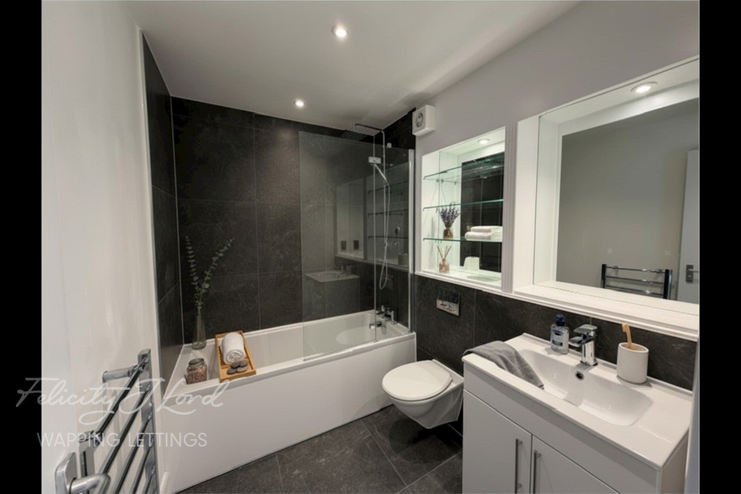 Flat Durward Street in Greater London