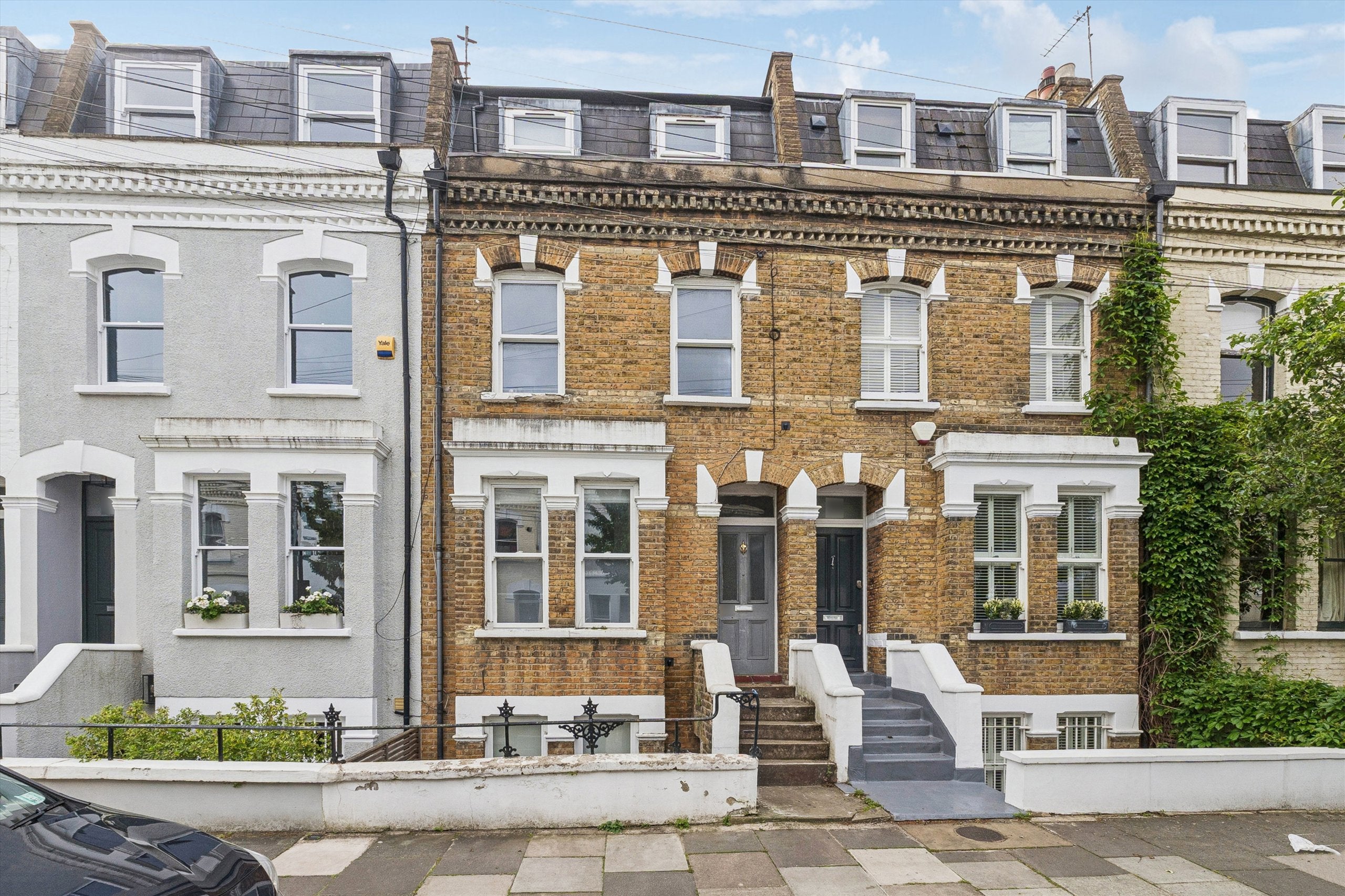 Flat Kilmaine Road in Greater London