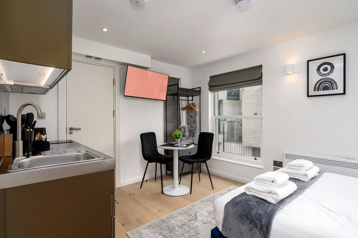 Flat Stockwell Street in Greater London