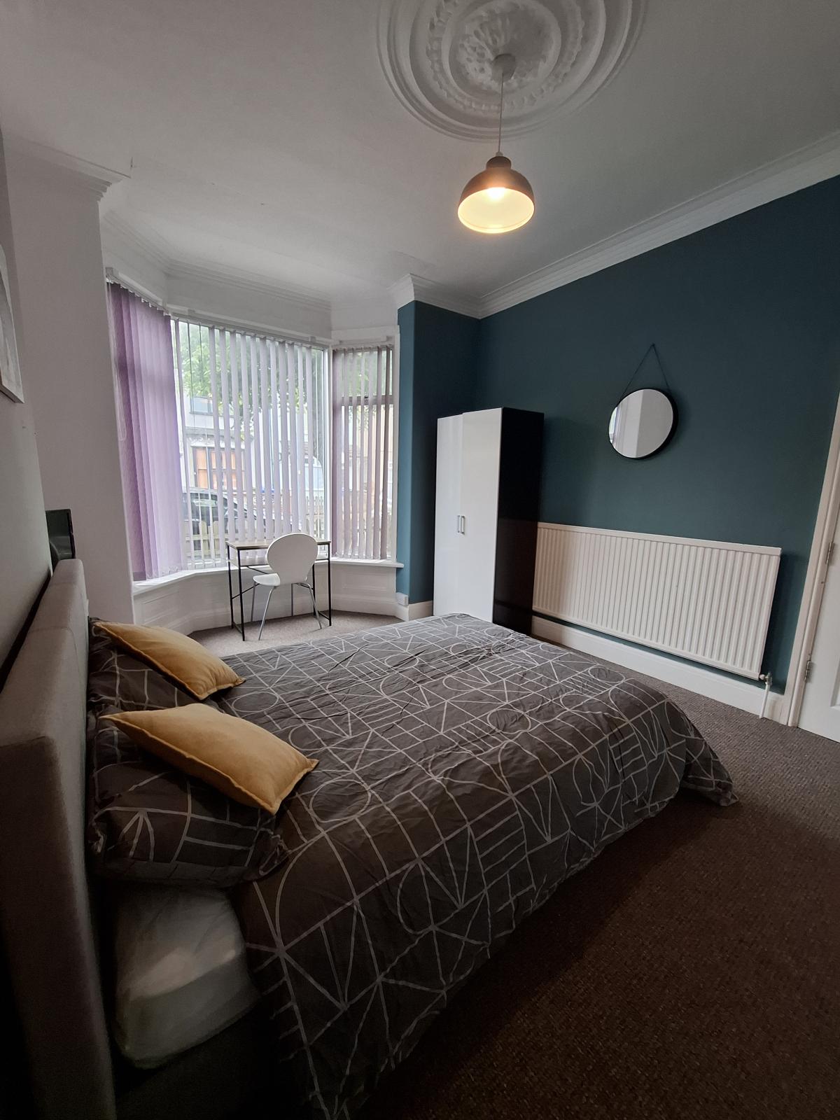 Room Legsby Avenue in Grimsby