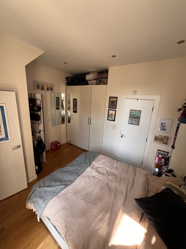 Room Alexandra Grove in Greater London