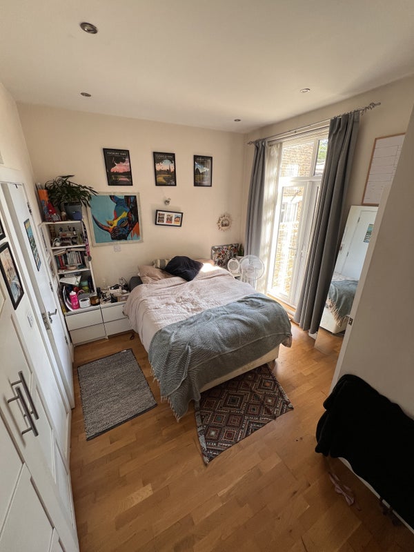 Room Alexandra Grove in Greater London
