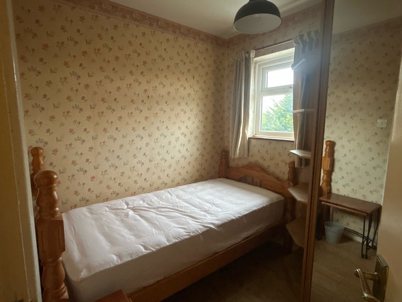 Room Whitland Drive in Birmingham