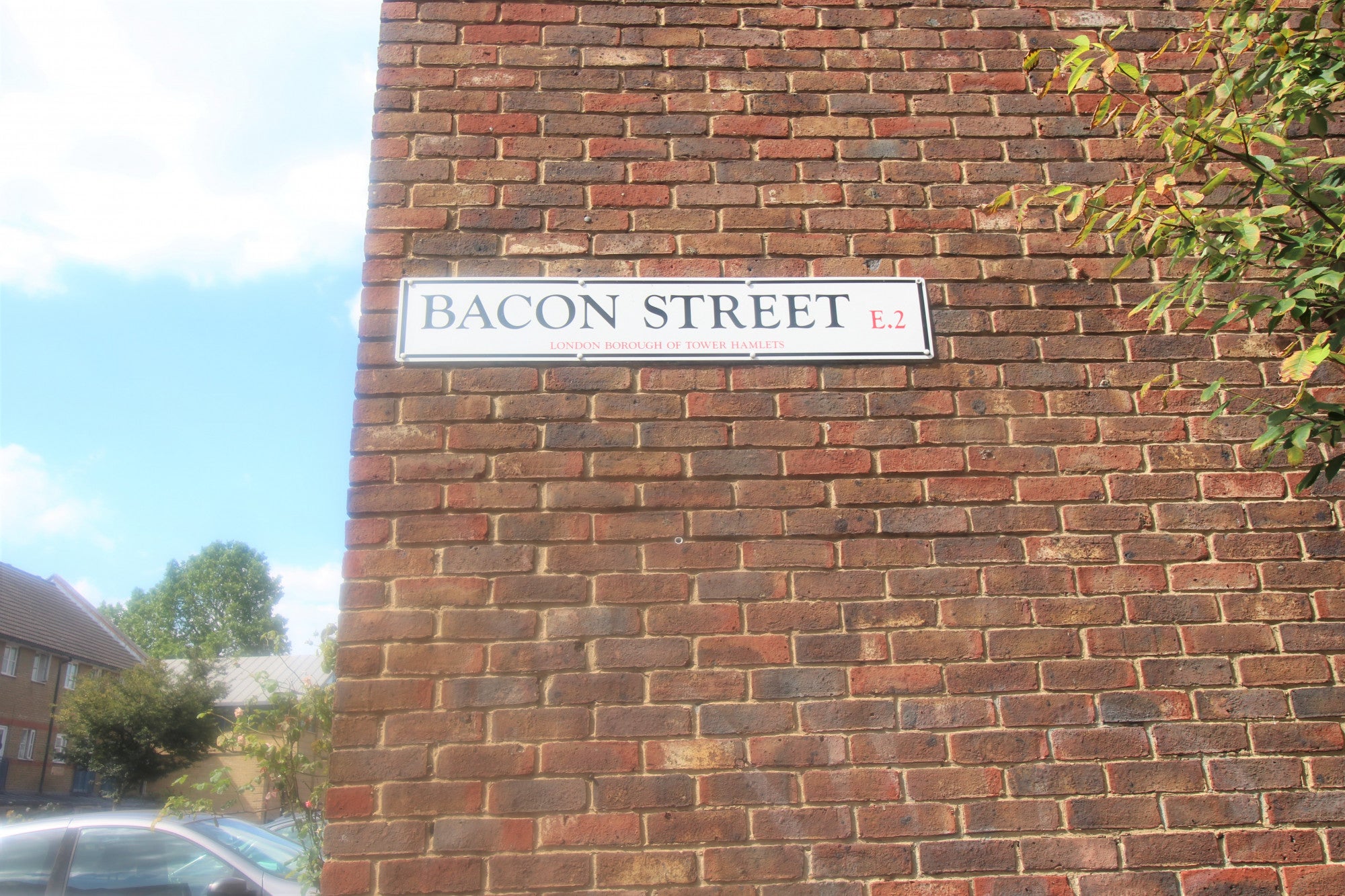 Flat Bacon Street in Greater London