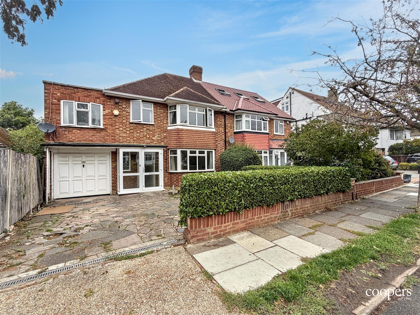 House Warrender Way in Greater London