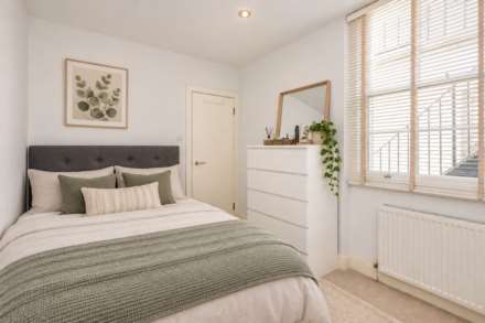 Flat Denbigh Street in London