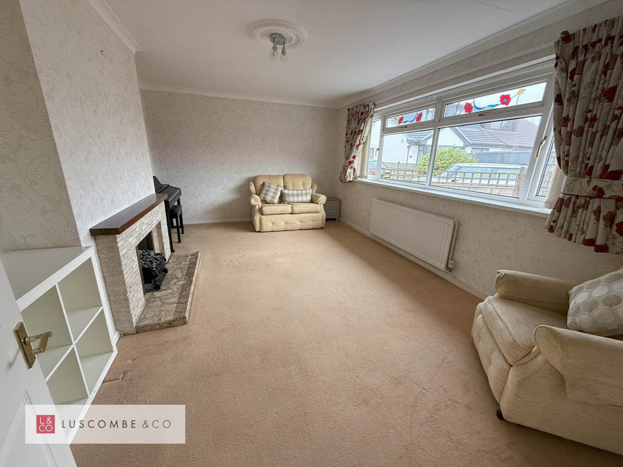 House Cefn Court in Newport