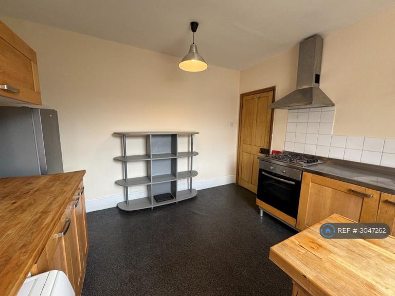 Flat Howard Street in Reading