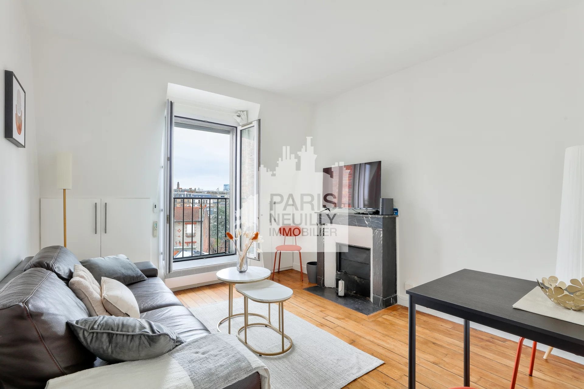 Flat Avenue des Ternes in Paris