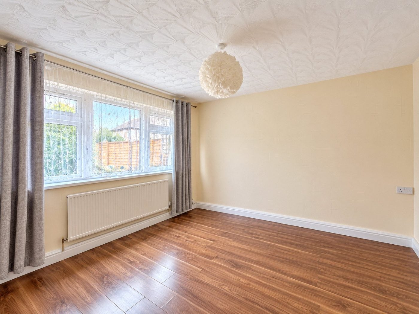 Flat Rodbourne Road in Bristol