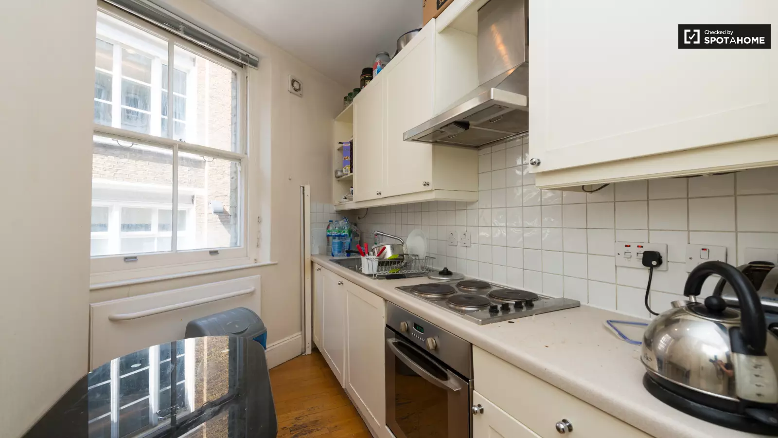 Flat Long Acre in City of Westminster