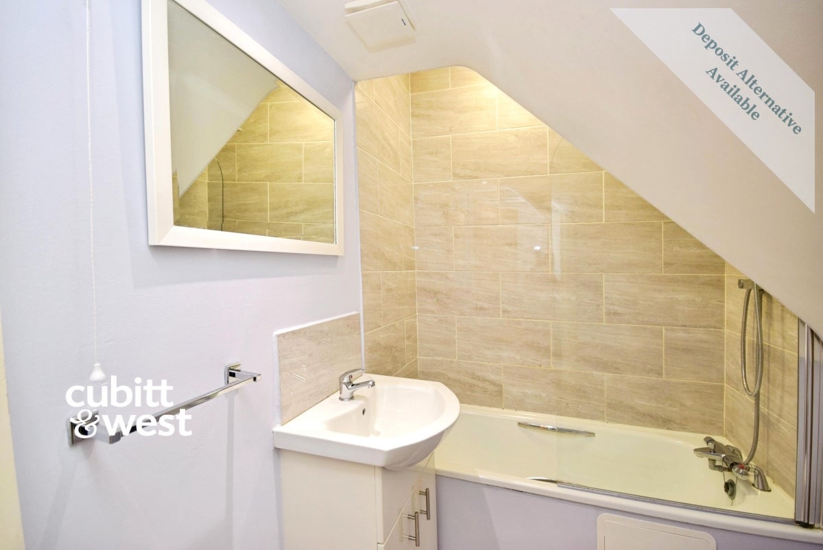 Flat Mulgrave Road in Greater London