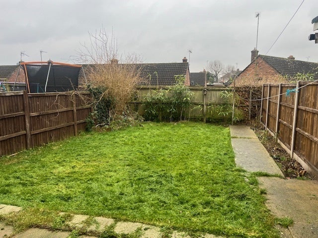 Flat Curwen Road in Mid Suffolk