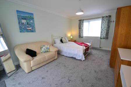Room Bourne Road in Cambridge