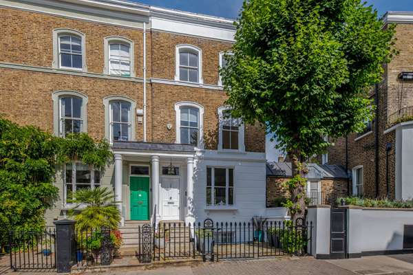 House Stratford Road in Greater London