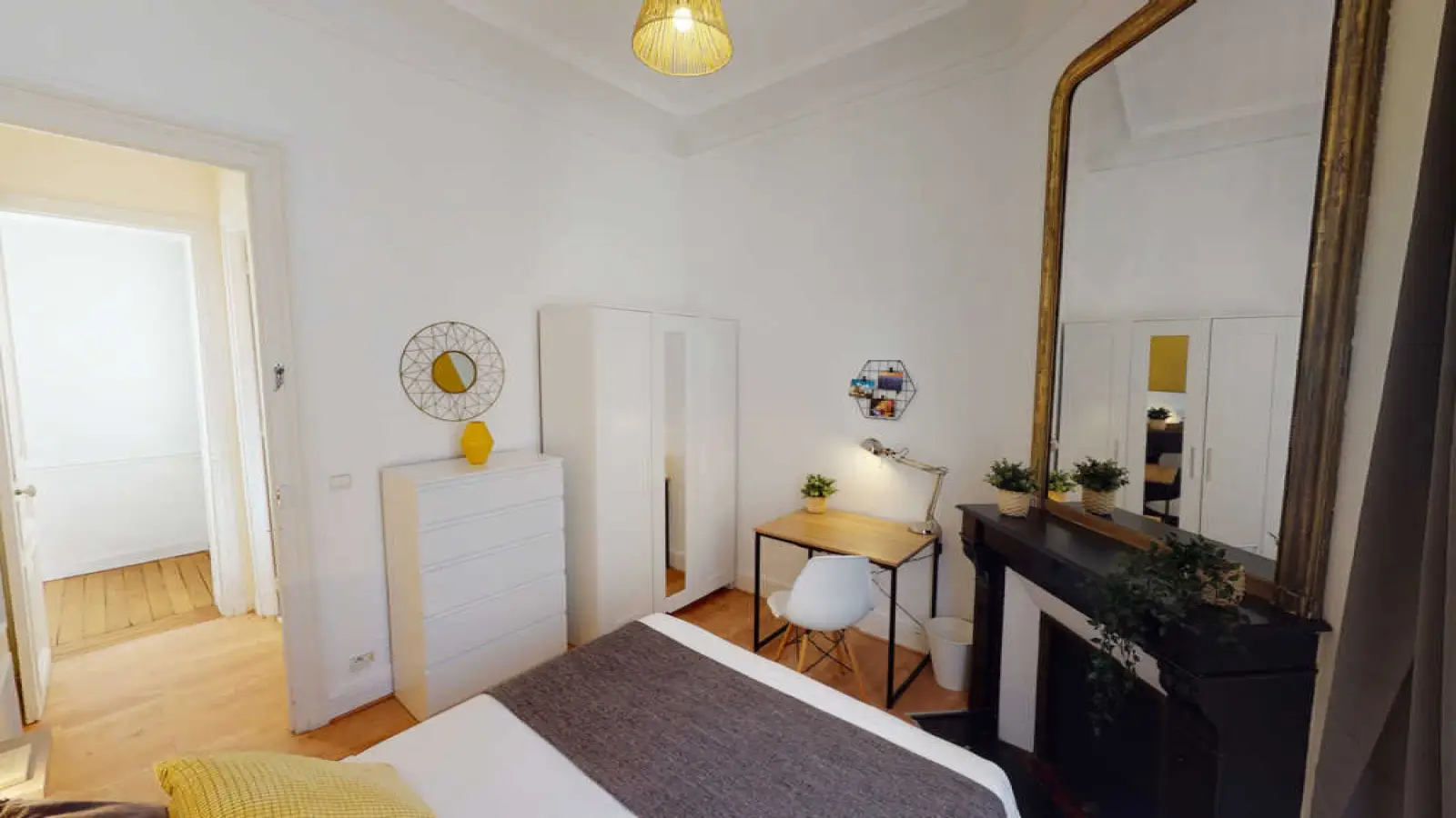 Chambre Boulevard Malesherbes à Paris
