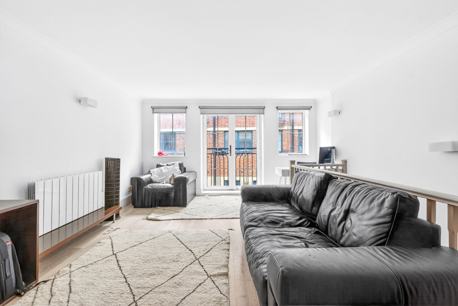 Flat Grange Yard in Greater London