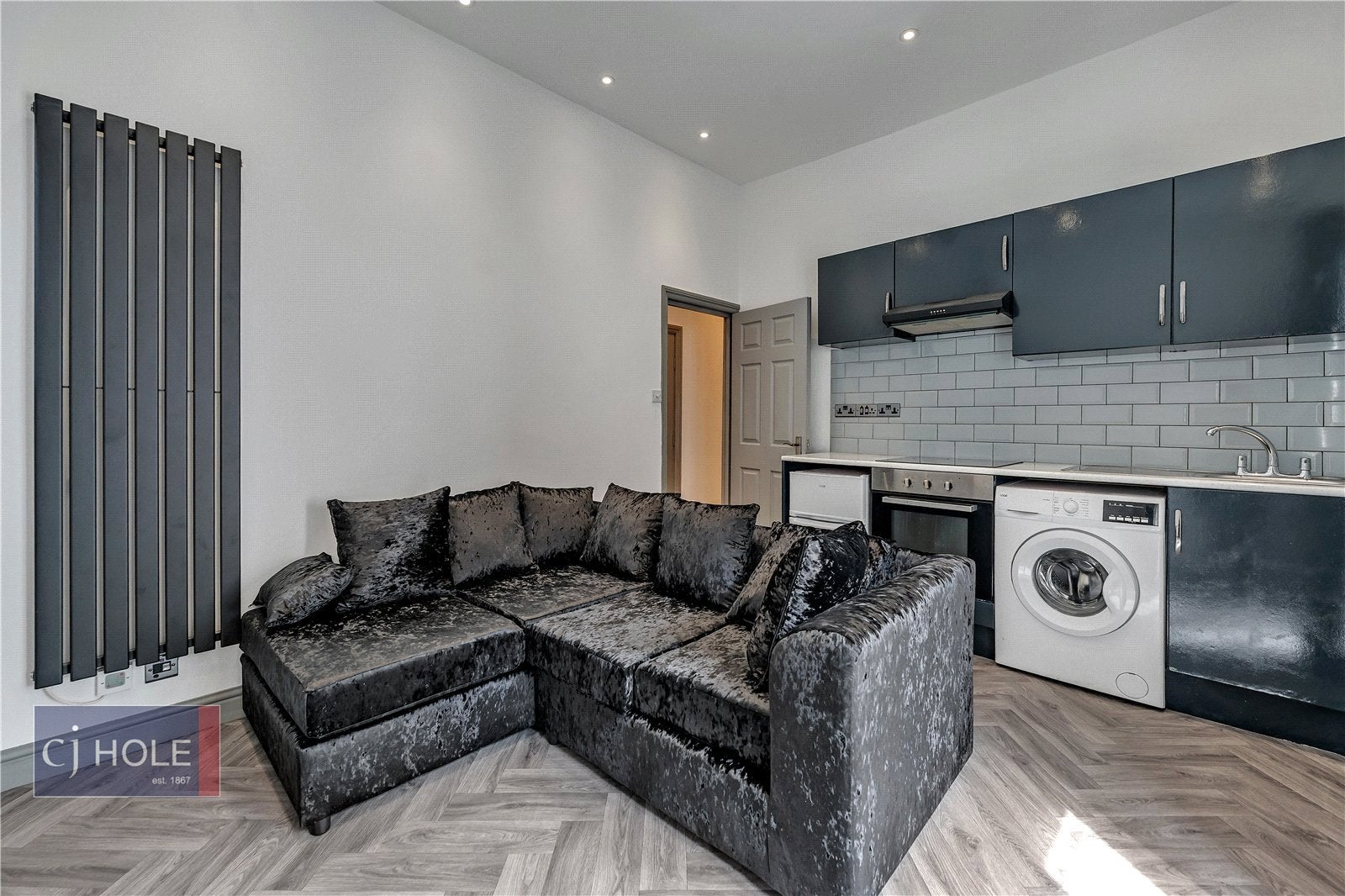 Flat Stapleton Road in Bristol