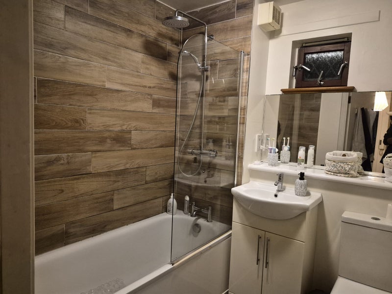 Flat Hopefield Terrace in City of Edinburgh